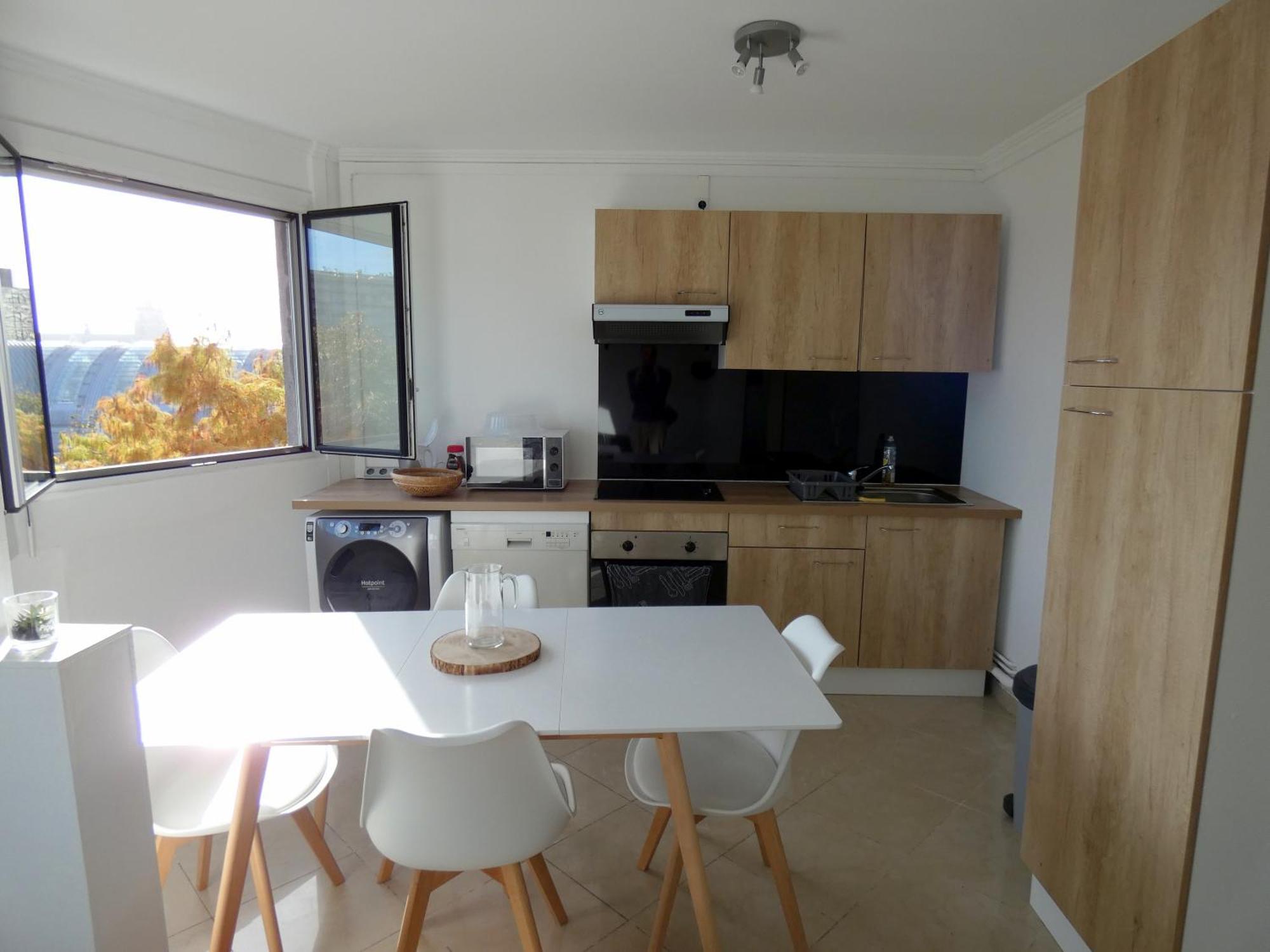 37M2 Lumineux Face Gare Sncf, Wifi Et Cafe Et The Offerts Appartement Orléans Buitenkant foto